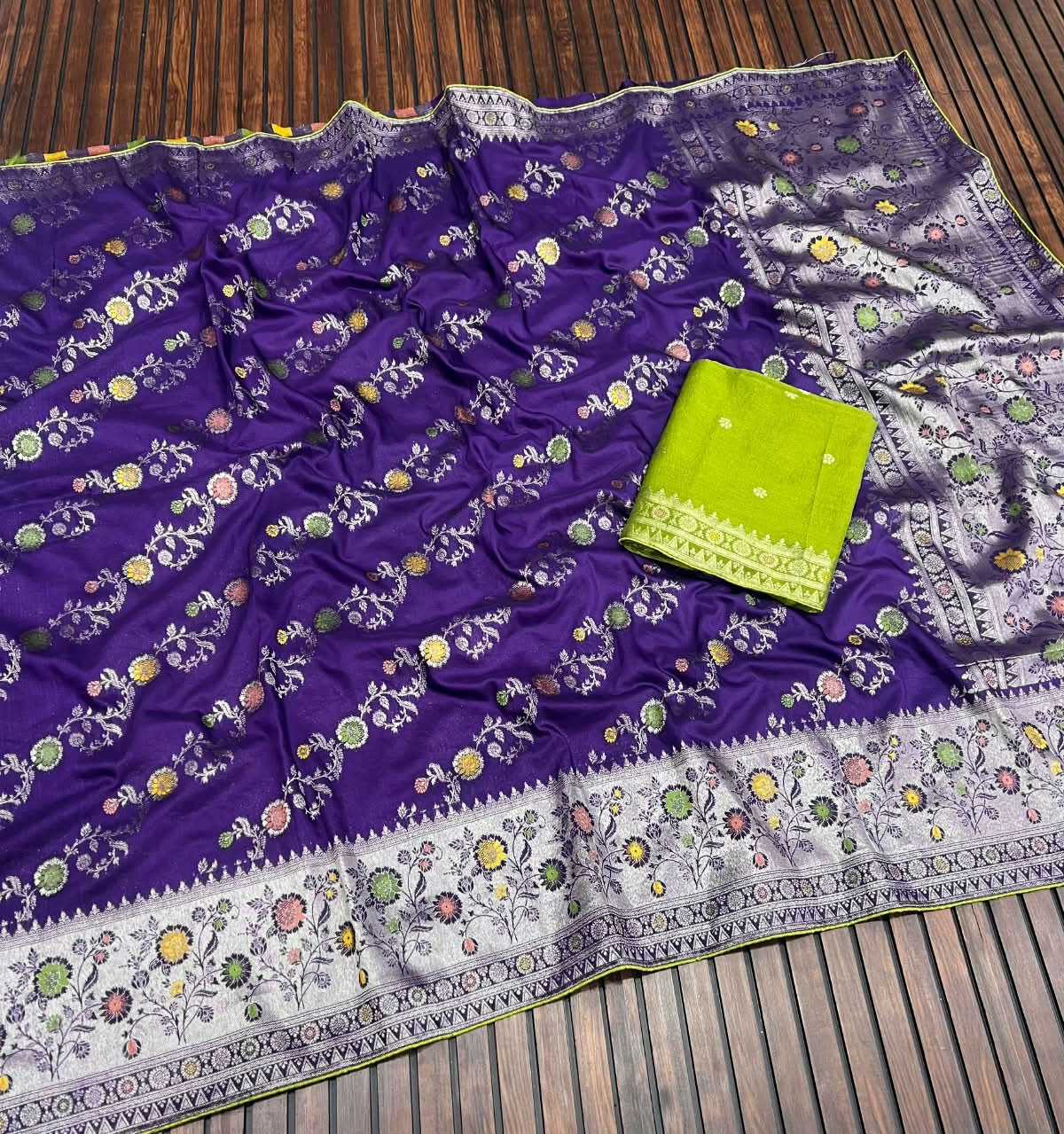 Pure Viscos Georgette Saree