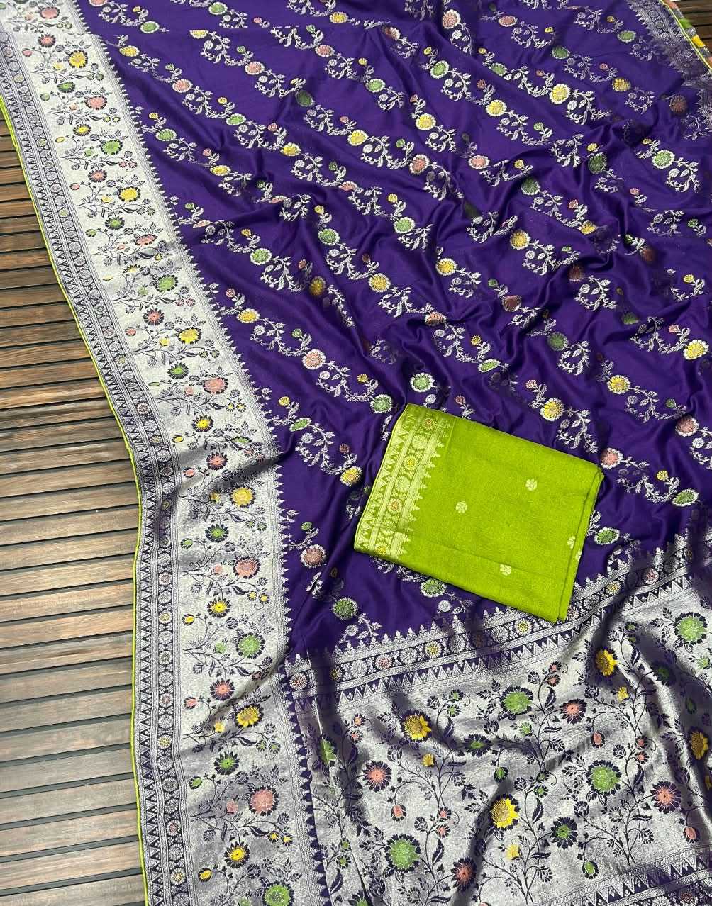 Pure Viscos Georgette Saree