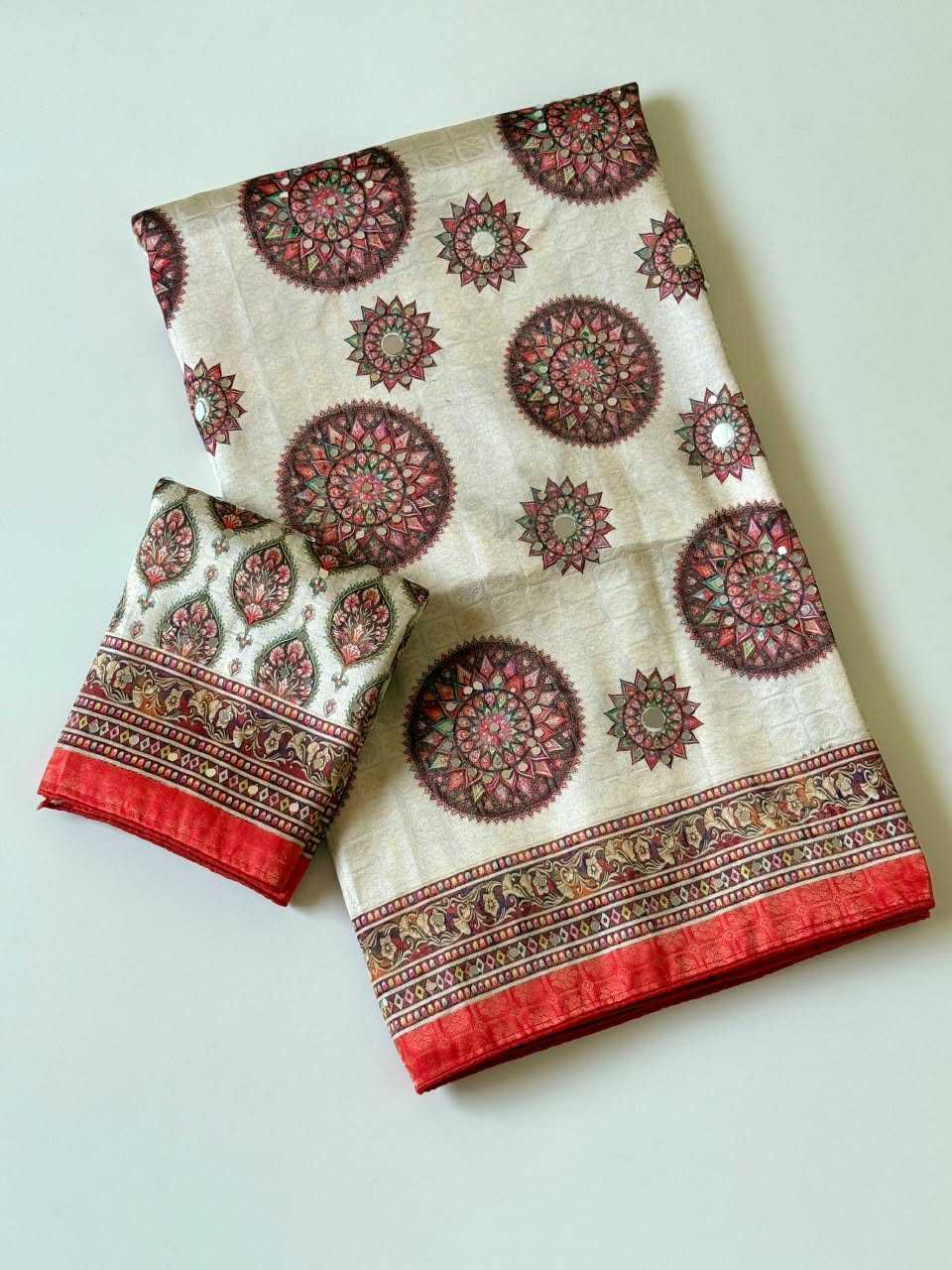 Dola Silk Saree in Pink