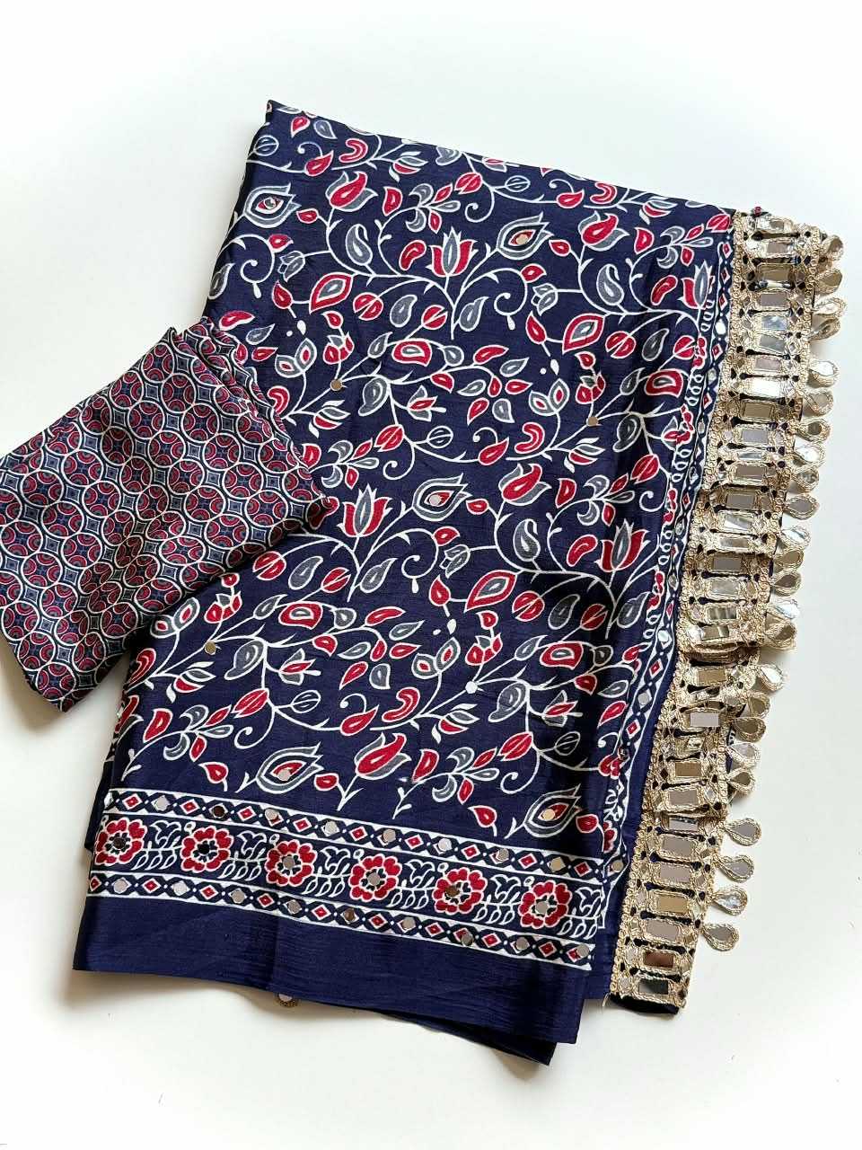 Aamrithika Crepe Silk Soft Saree