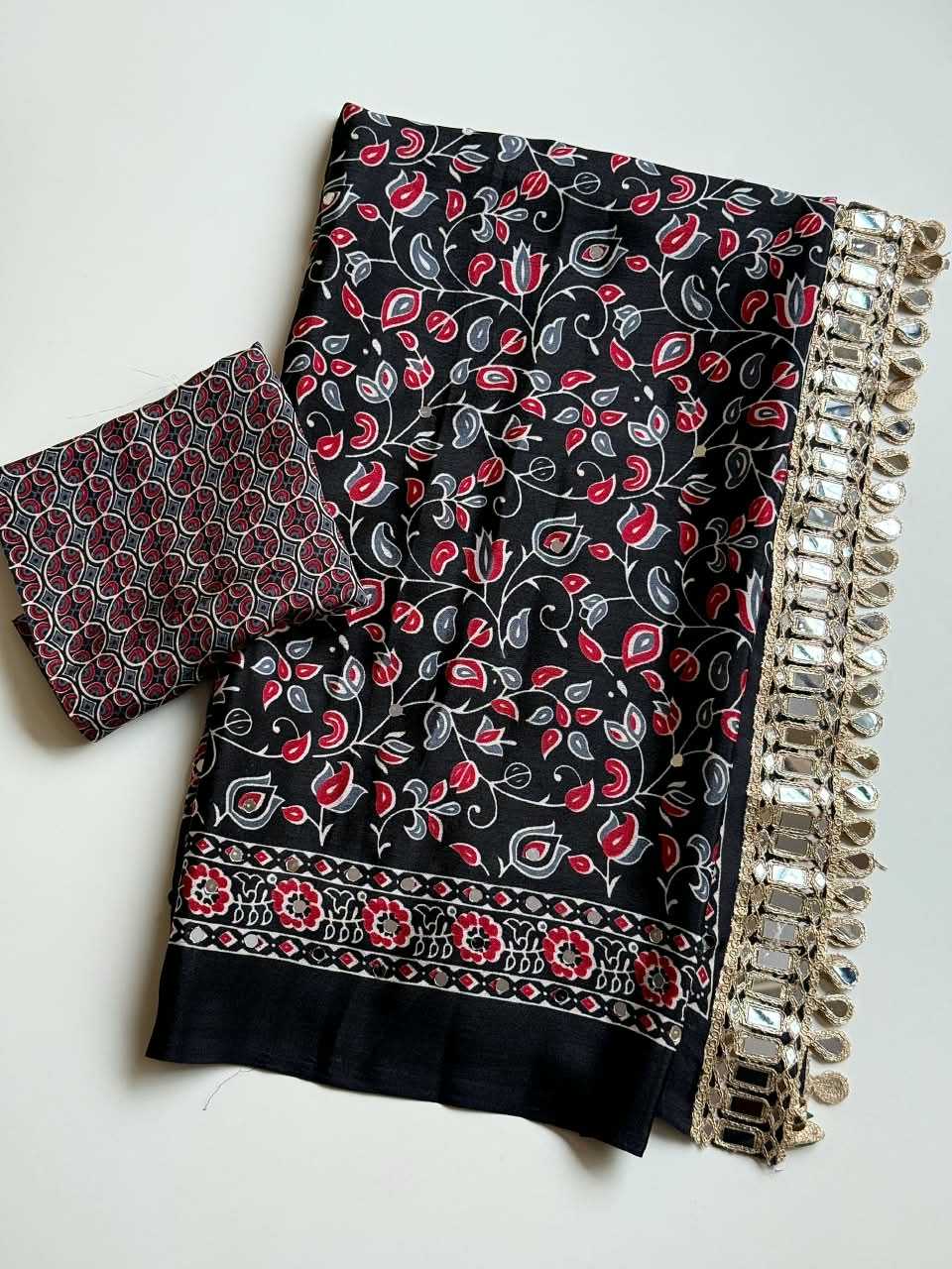 Aamrithika Crepe Silk Soft Saree
