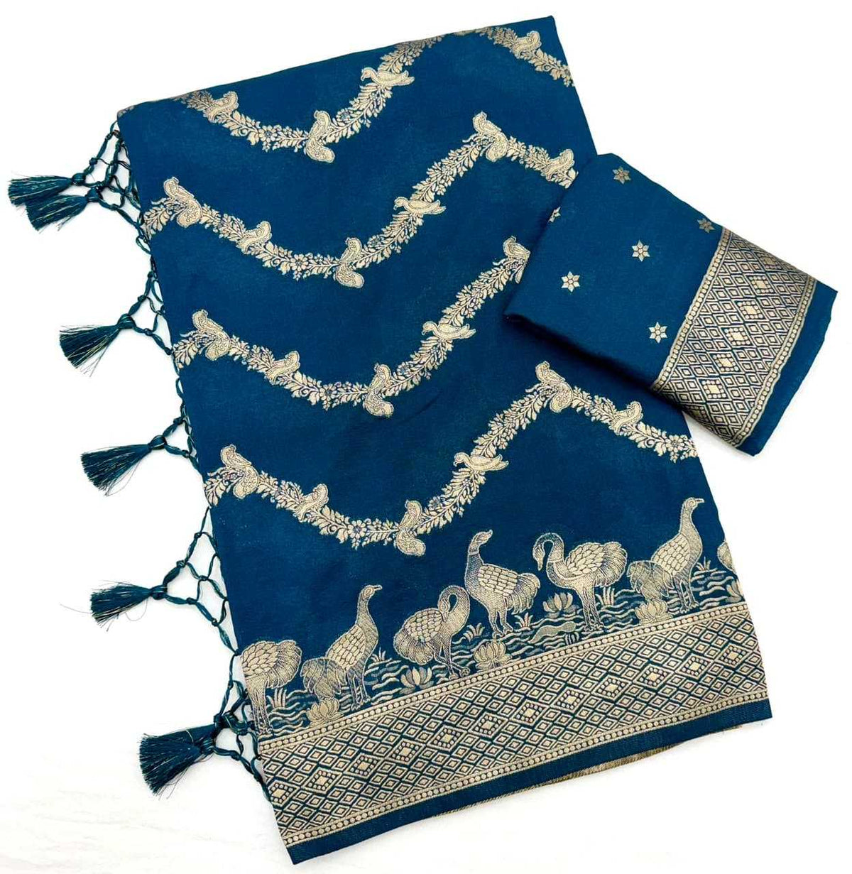 Divisha Georgette Saree