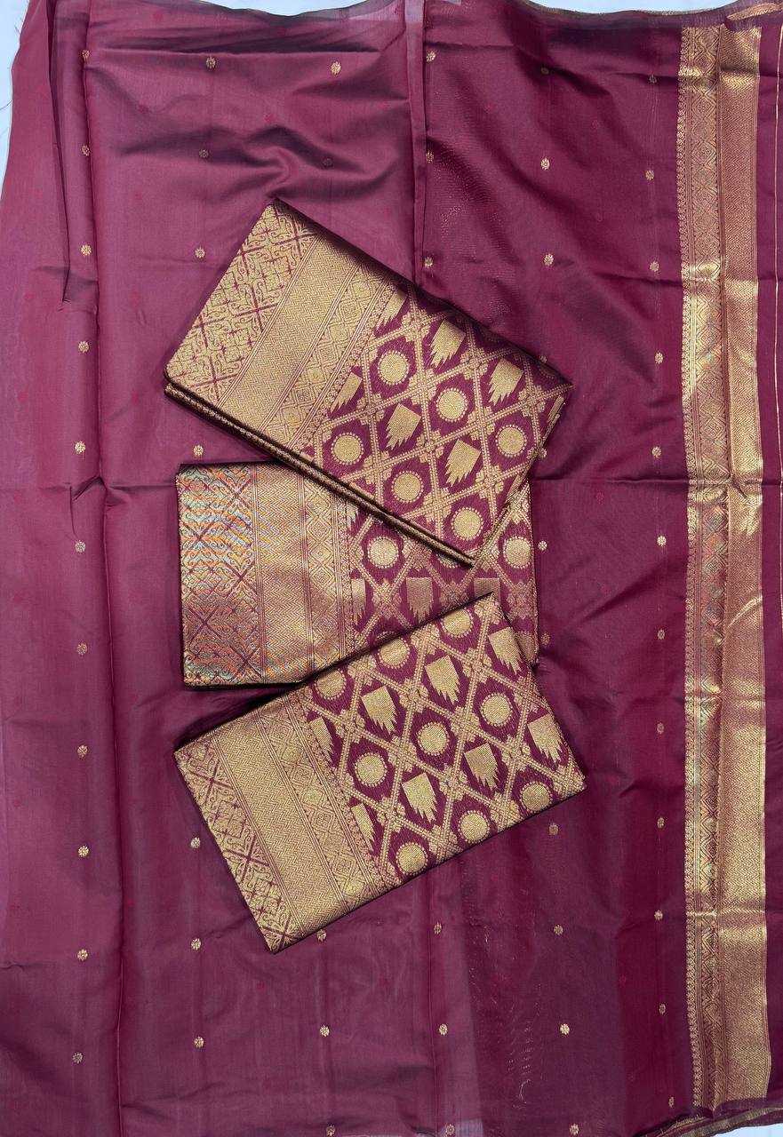 https://keevaaexports.b-cdn.net/images/product/sub_images/2026/03/ynf-lichi-silk-kesh551-283-sarees-wholesale-jacquard-saree-zari-border-sarees-traditional-sarees-manufacturer-6-2026-03-14_18_09_52.jpg
